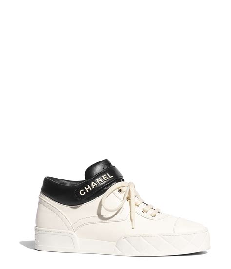 chanel sneaker damen schwarz|Chanel sneakers price euro.